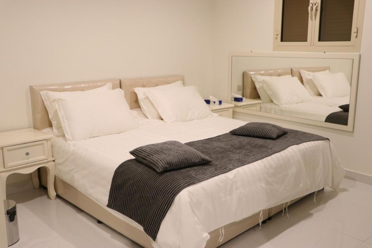 Ferienwohnung بيت السليمي التراثي Shaqra Zimmer foto